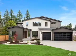 Northwest Contemporary Home in an Exclusive Community