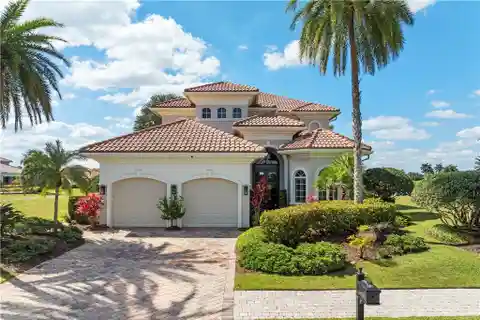 Exceptional Residence in the Tesoro Country Club