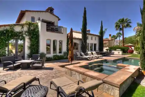 Stunning Lakefront Estate on the Greg Norman Course