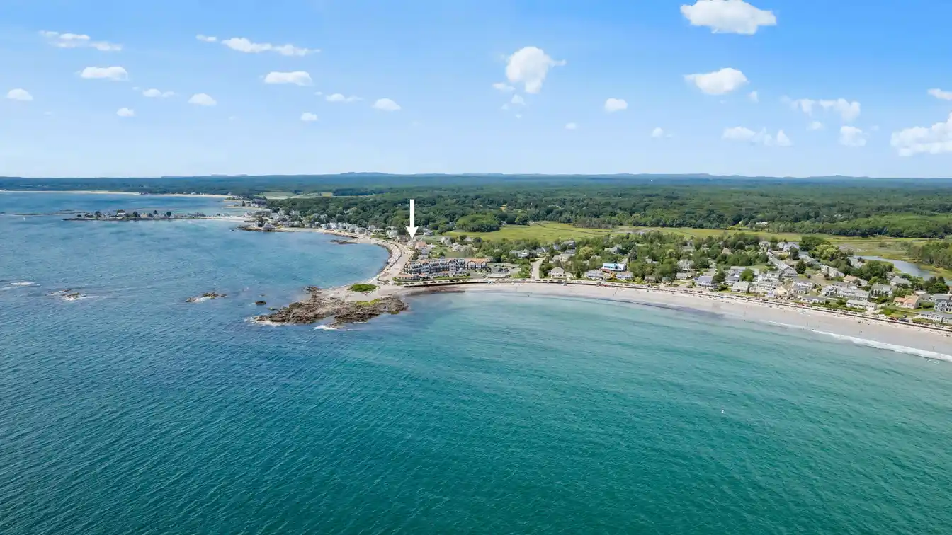 Wonderfully Renovated Oceanfront Condo