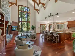 Elegant Custom Estate in Montreux