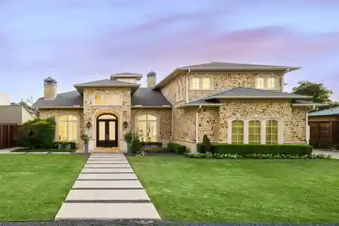 Elegant Interiors with Hardwood and Designer Fixtures