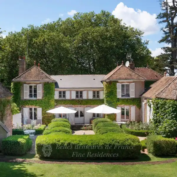 MAGNIFICENT PROPERTY WITH RESTORED MANOR HOUSE