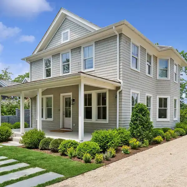 FIVE BEDROOM SOUTHAMPTON RENTAL HOME