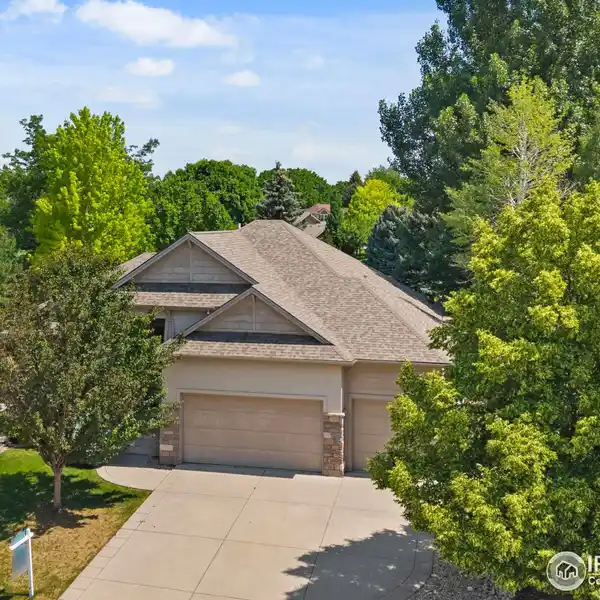 BEAUTIFUL RANCH HOME ON A PEACEFUL CUL-DE-SAC