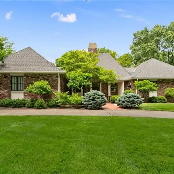 BEAUTIFULLY UPDATED RANCH HOME