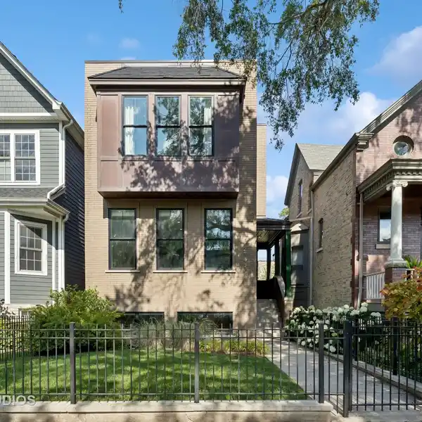 EXCEPTIONAL BRICK HOME IN LOGAN SQUARE