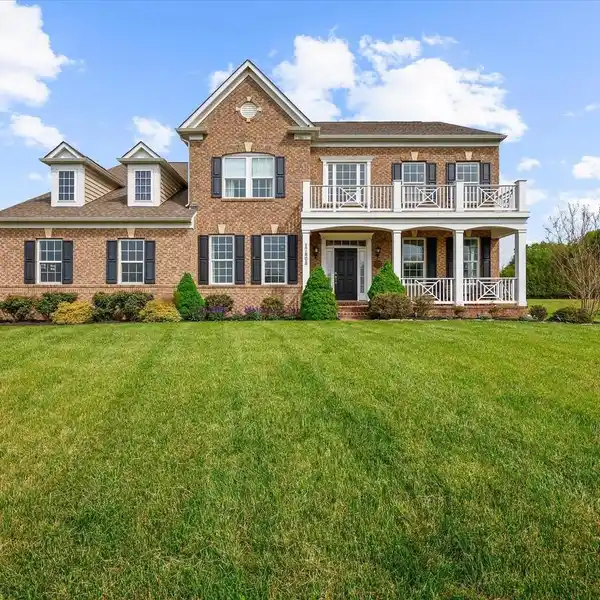STYLISH SERENITY ON NEARLY TWO ACRES