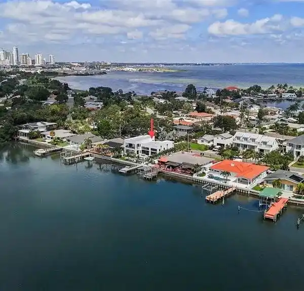 ELEGANT ST. PETE HOME WITH FLOOR-TO-CEILING WATER VIEWS