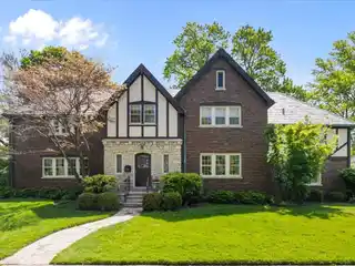 Timeless Elegance in the Heart of East Winnetka
