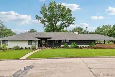 Beautifully Updated Home in the Heart of Midtown