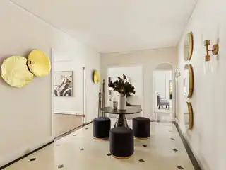 Elegant Park Avenue Pre-war 8-room Estate