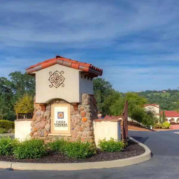 BEAUTIFUL SEMI-CUSTOM SINGLE STORY HOME ON A LARGE CORNER LOT
