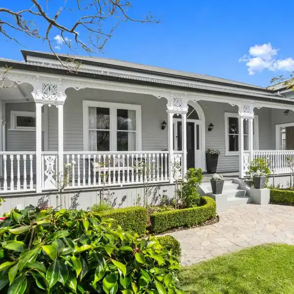 STUNNING CHARACTER-FILLED VILLA