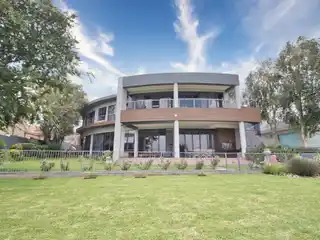 Modern Elegance Meets Waterfront Living
