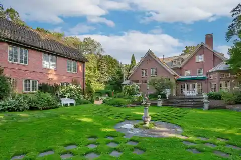 Evanston's Largest Residence and a Part of History