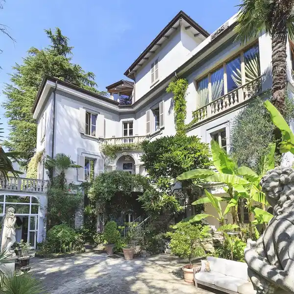 VILLA GINA
