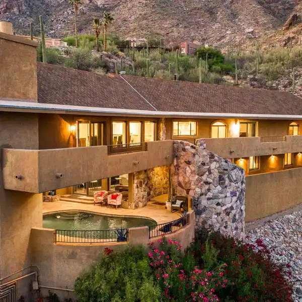 FULLY REMODELED SIGNATURE RESIDENCE