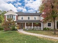 ULLY RENOVATED HOME IN DESIRABLE WILLOW HILL
