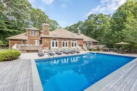 Chic Villa on Two Acres for Rent