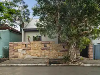 Architect-Designed Haven with Quiet Privacy