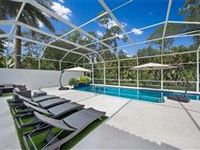 IMPECCABLE HOME IN THE HEART OF COLLIER WOODS
