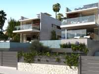 FANTASTIC VILLA WITH SEA VIEWS IN ALCANADA