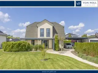 New Family Home on a Large Plot Near the Golf Course and Seddiner Lake