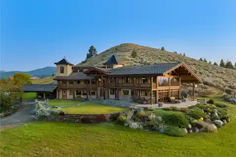 Hardrock Ranch Retreat - Income Producing Lodge-style Estate