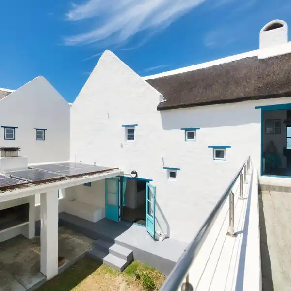 EXCEPTIONAL PROPERTY OFFERING THE ULTIMATE COASTAL LIFESTYLE