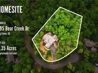 Privacy and Luxury in the Wildcat Section of Big Canoe