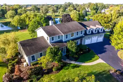 Timeless Elegance in Prestigious Lochanora