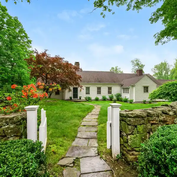 LOVELY 1929 FARMHOUSE ON 5.35 ACRES