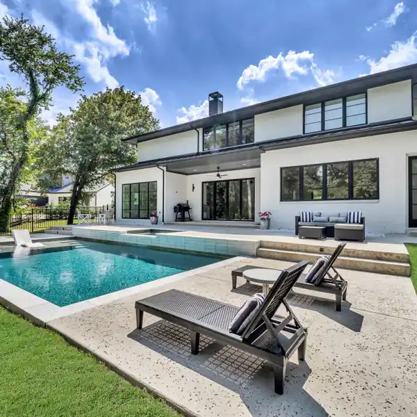 EXCLUSIVE LUXURY PROPERTY
