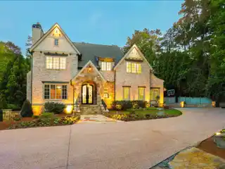 Live the Dream in Chastain Park