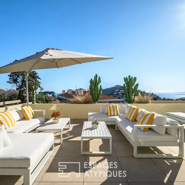 RARE DUPLEX RETREAT OVERLOOKING THE MEDITERRANEAN