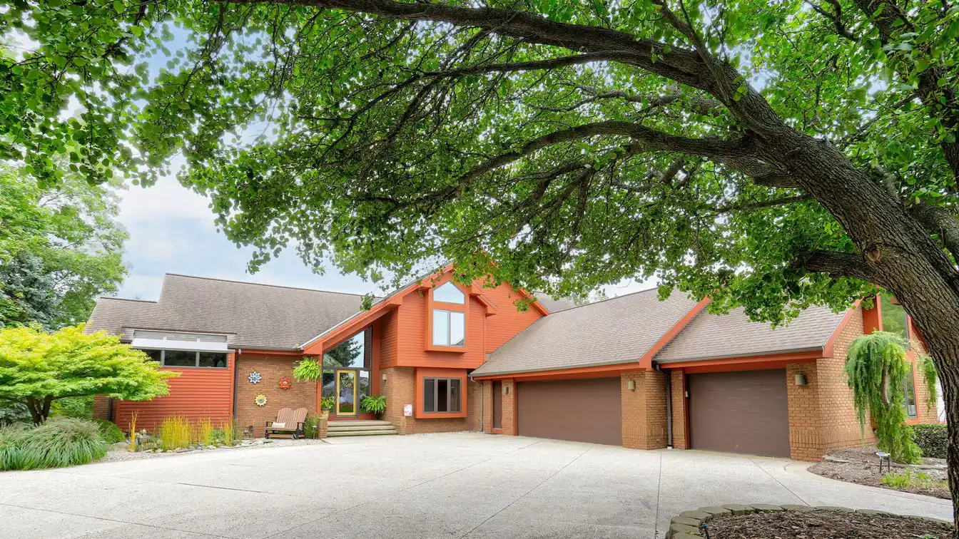 Custom Beauty on Two Acres
