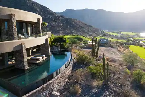 Danzante Casa Uno