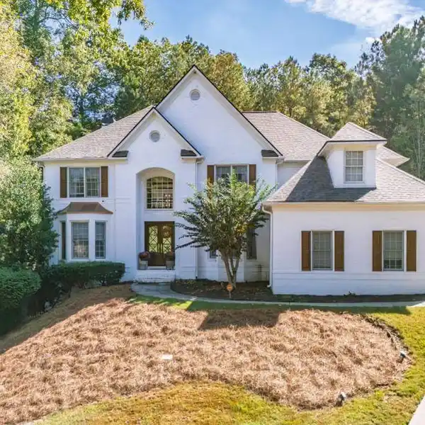 REFINED LIVING IN PRIME SANDY SPRINGS LOCATION