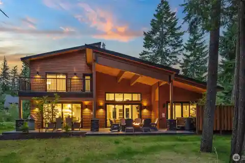 The Pinnacle of Mountain Luxury