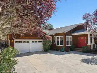 Exceptional Craftsman Style Home in Fairfax Hills