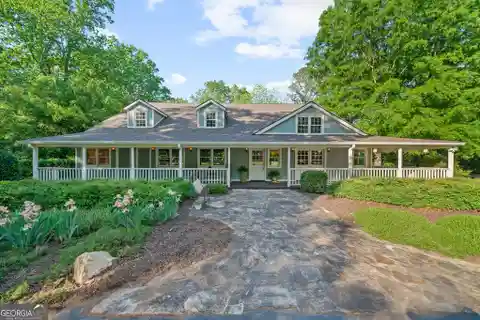 Country Paradise Surrounded by Wooded Acreage