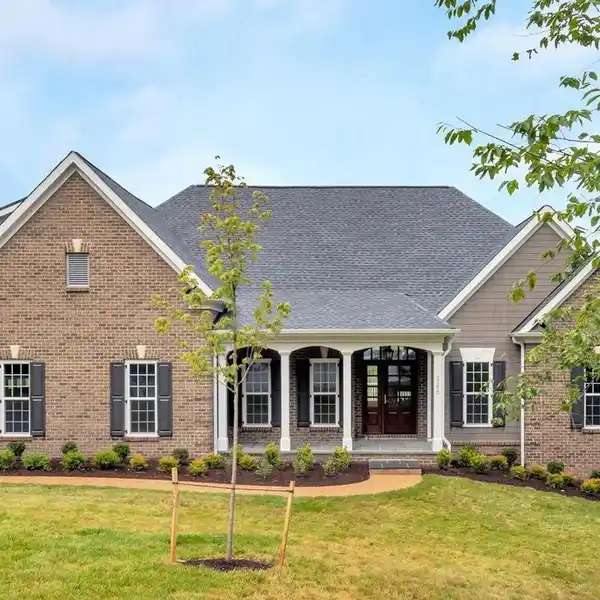INCREDIBLE NEW CONSTRUCTION IN ESTABLISHED ARBOR PARK NEIGHBORHOOD