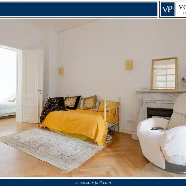 STYLISHLY RENOVATED OLD BUILDING APARTMENT WITH BALCONY