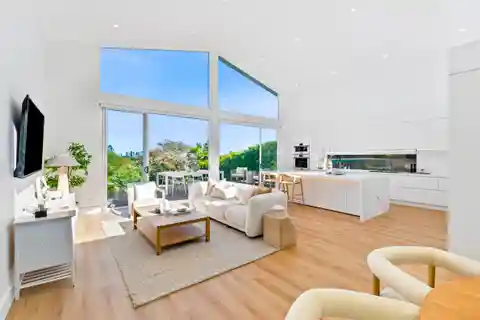 Newly Renovated Classic Bungalow