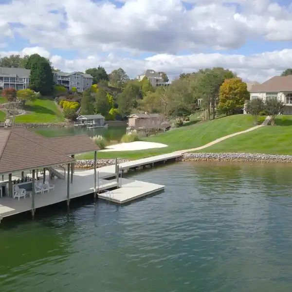 GLASS-FRONT CONTEMPORARY WITH LUXE ENTERTAINING SPACES