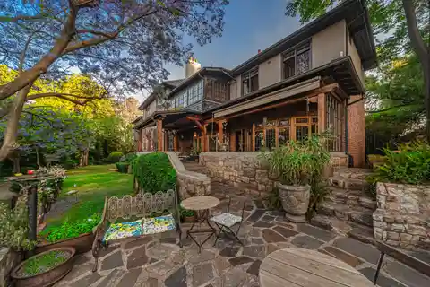 Exquisite Eight Bedroom Mansion