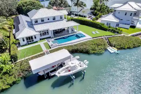 Unparalleled Waterfront Living on the Loxahatchee River