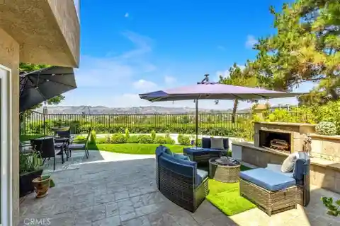 Mesa Vista Gem with Panoramic Mission Views