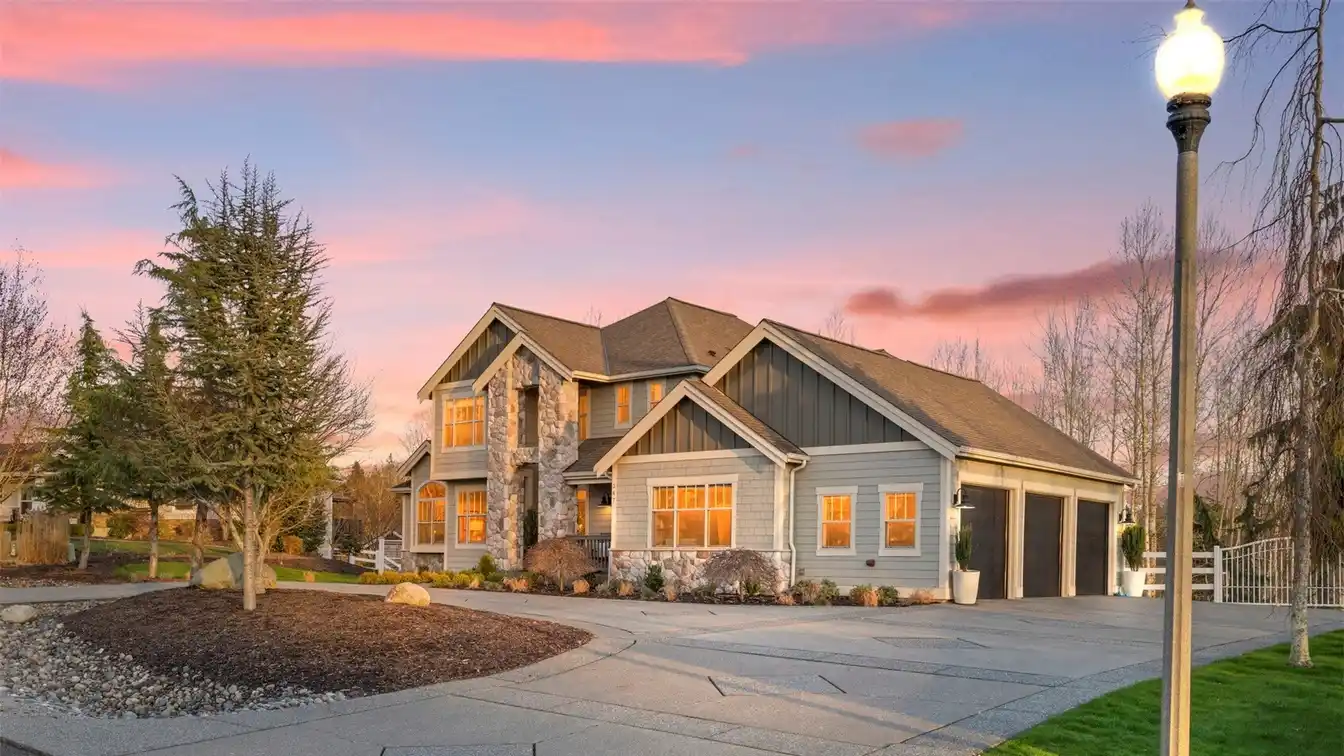 Immaculately Maintained Home in Desirable Silverado